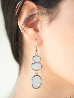 Paparazzi Jewelry Accessories - Tiers Of Tranquility - White Earrings - Vintage